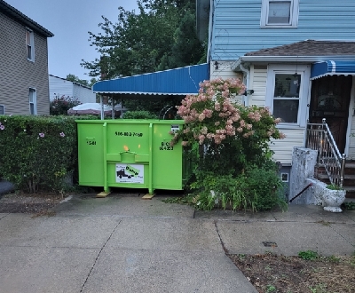 dumpster rental at home in flushing queens